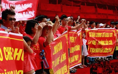 Biểu tình bất động sản